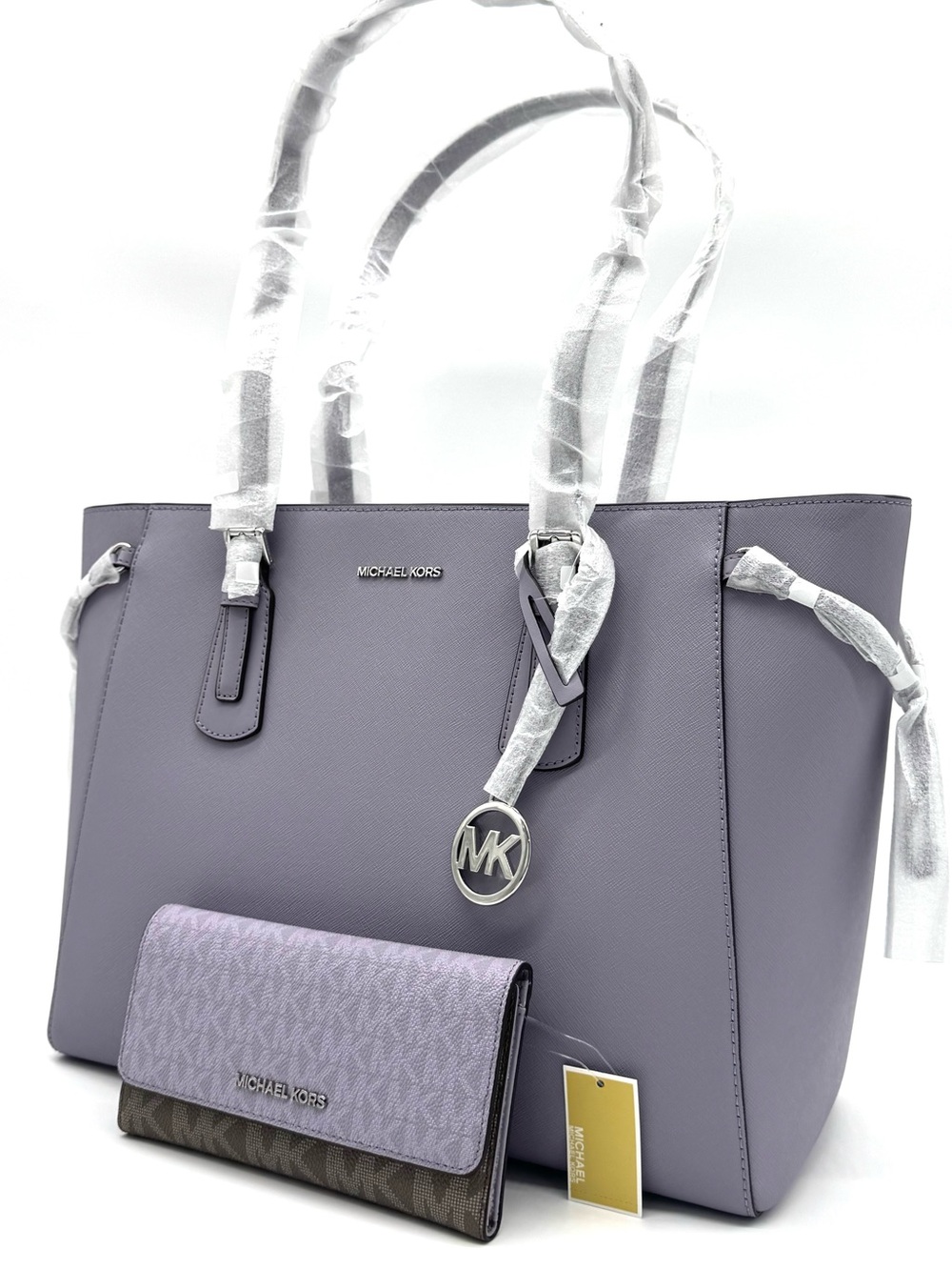 Michael Kors Voyager Large Leather Tote Bag w Matching Trifold Wallet - Lilac